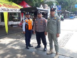 Patroli Tiga Pilar di Sekitar Stasiun Gambir, Jaga Keamanan dan Ketertiban Warga
