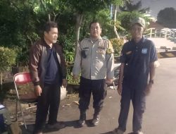 Jaga Keamanan Lingkungan, Bhabinkamtibmas Cempaka Putih Barat Sambangi Pos Kamling di Dini Hari