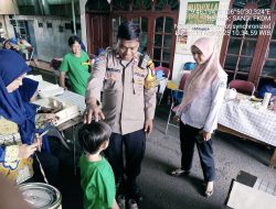 Polisi Turun Tangan Pantau Kesehatan Balita dan Lansia di Posyandu RW 01 Kemayoran