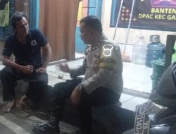 Antisipasi Aksi Premanisme, Polsek Metro Gambir Tertibkan Atribut Ormas di Duri Pulo