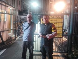 Bhabinkamtibmas Duri Pulo Sambangi Pos Kamling, Perkuat Sinergi Jaga Keamanan Lingkungan