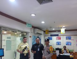 Patroli Rutin di Ruko Roxy Mas, Polisi Imbau Warga Waspada Gangguan Kamtibmas