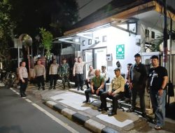 Premanisme Ditekan, Polsek Cempaka Putih Patroli Malam Bersama Tiga Pilar