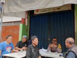 Perangi Premanisme! Bhabinkamtibmas Kampung Rawa Patroli Wilayah dan Sambang Tokoh Masyarakat