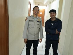 Patroli Siang Hari Unit Samapta Lakukan Sambang Di Pusat Penukaran Uang