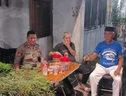 Polri Hadir dan Jalin Silaturahmi dengan Warga RW 02 Kebon Kacang, Pastikan Aman