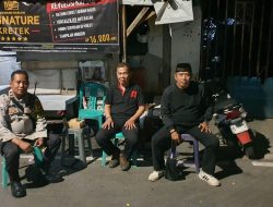 Sinergi Polisi dan Warga Jaga Keamanan Pasar Baru lewat Sambang Pos Satkamling