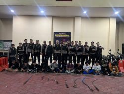 12 Remaja Bersenjata Celurit Diamankan di Hayam Wuruk, Nyaris Tawuran Dini Hari