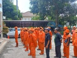 Bhabinkamtibmas Cempaka Putih Timur Hadiri Apel Siang PPSU, Tegaskan Pentingnya Sinergi dan Disiplin