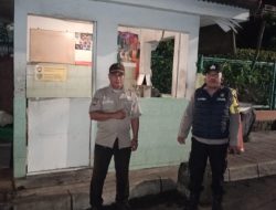 Sambangi Satkamling di RT 04 RW 05 Jalan Lombok, Bhabinkamtibmas Gondangdia Sampaikan Himbauan Kamtibmas