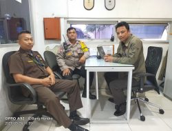 Bhabinkamtibmas Kramat Sambangi Kantor Astragraphia, Sampaikan Imbauan Kamtibmas kepada Petugas Keamanan