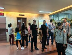 Polsek Metro Menteng Siaga Pengamanan Ibadah Kenaikan Isa Almasih Di Gereja Isa Al Masih, Jl. Pegangsaan Timur Menteng