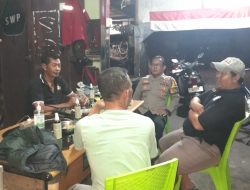 Bhabinkamtibmas Karet Tengsin Ajak Tomas Dan Pokdarkamtibmas Jaga Kamtibmas Kondusif