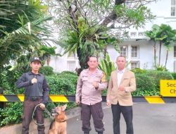 Laksanakan Patroli Humanis Di Hotel Hermitage, Bhabinkamtibmas Berikan Pesan Kamtibmas Kepada Security