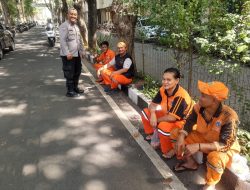Polri Peduli Lingkungan, Pendampingan Bhabinkamtibmas Wujudkan Wilayah Bersih dan Aman