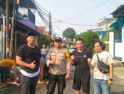 Bersama Warga, Aiptu Hendro Hadir di Tengah Semangat Berqurban di Tanah Tinggi