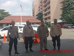Polsek Senen Laksanakan Patroli Mobile di Hari Libur, Pastikan Keamanan Objek Vital