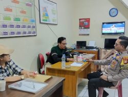Turun Langsung ke Akar! Bhabinkamtibmas Dorong Kemandirian Warga Lewat Pos Satkamling RW 05