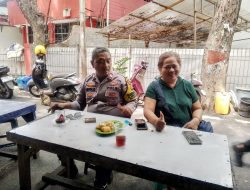 Pasca Idul Adha, Bhabinkamtibmas Mangga Dua Selatan” Sambangi Tempat Usaha Warga