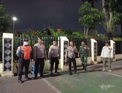 Antisipasi Gangguan Kamtibmas, Patroli Tiga Pilar Pantau Aktivitas Warga di Taman HKSN