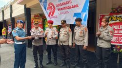 POMAL Lantamal III Jakarta Sambangi Polsek Senen, Beri Ucapan HUT Bhayangkara ke-79
