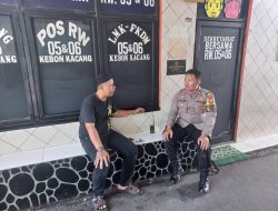 Bhabinkamtibmas Kebon Kacang Saling Koordinasi Dengan Ketua RT 13/06 Memastikan Wilayah Kondusif