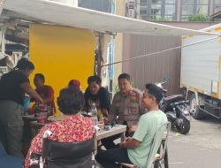 Polri Hadir Dan Jalin Silaturahmi Dengan Warga Kebon Kacang Pastikan Aman Dari Premanisme