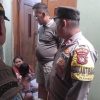 Bhabinkamtibmas Duri Pulo Gandeng Satpol PP Ajak Warga Bersama Jaga Kamtibmas