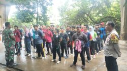 Bhabinkamtibmas Pasar Baru Kawal Tes Lapangan Rekrutmen PPSU