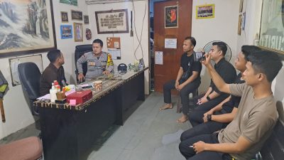Bhabinkamtibmas Sambangi Warga Kartini, Sampaikan Himbauan Kamtibmas