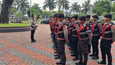 Polri Kerahkan 97 Personel Amankan Aksi Unjuk Rasa dari DPC GMNI JakSel di Gedung DPR RI