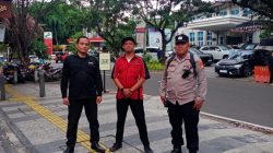Bhabinkamtibmas Silaturahmi Berikan Himbauan Security Serta Petugas Valet Parkir