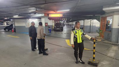 Patroli dan Sambang Dialogis di Grand Palace, Wujudkan Kamtibmas Kondusif di Kemayoran