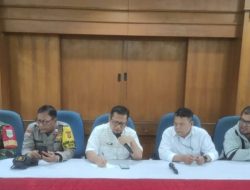 Jaga Harmoni Wilayah, Bhabinkamtibmas Johar Baru Hadiri Rapat Kamtibmas RW 09