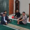 Lewat Jumat Berjamaah, Polisi dan Warga RW 09 Pererat Ukhuwah dan Perkuat Keamanan