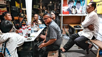 Polsek Senen Sambangi Pos Siskamling RW 08 Kramat, Wujudkan Lingkungan Aman dan Kondusif