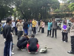 Bhabinkamtibmas Menteng Pantau Seleksi Perekrutan PPSU Tahun 2025 di Kelurahan Menteng