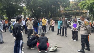 Bhabinkamtibmas Menteng  Pantau Seleksi Perekrutan PPSU Tahun 2025 di Kelurahan Menteng
