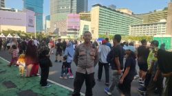 Personel Humas Menteng Lakukan Pemantauan Giat “Jakarta Dalam Warna” di Kawasan Bundaran HI