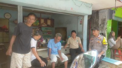 Bangun Komunikasi Aktif, Aiptu Baktiar Sambangi Ketua RT 02/01 Galur dan Warga, Tegaskan Pentingnya Jaga Kamtibmas