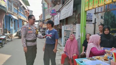 Bhabinkamtibmas Humanis Ajak Warga Jaga Lingkungan, Aipda Ikhwan Sambangi RT 15 RW 03 Kampung Rawa