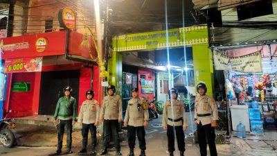 Polsek Johar Baru Gencarkan Patroli Cipta Kondisi, Wujudkan Lingkungan Aman dan Bebas Gangguan Kamtibmas