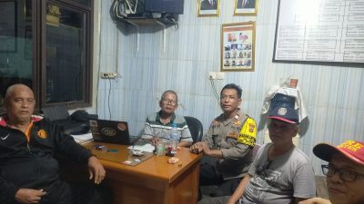 Bhabinkamtibmas Aiptu Baktiar Sambangi RW 06 Galur, Perkuat Sinergi Warga Jaga Keamanan Lingkungan