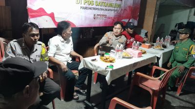 Ngopi Kamtibmas Bersama Tokoh Masyarakat Ketua RW 05, Polsek Kemayoran Ajak Warga Jauhi Judi Online dan Tawuran