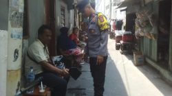 Bhabinkamtibmas Petojo Utara Sambangi Tokoh Agama, Kapolres Imbau Warga Waspadai Curanmor