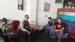 Aipda Ikhwan Sambangi Tokoh Masyarakat Kampung Rawa, Ajak Warga Jaga Kerukunan dan Kamtibmas