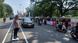 Pengamanan Humanis 24 Jam Polsek Sawah Besar Dalam Aksi Damai Unjuk Rasa Pensiunan Pos Indonesia