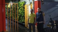 Bhabinkamtibmas Menteng Kontrol Satkamling Di Jalan Anyer Ujung RT 01 RW 09, Genangan Air Nihil