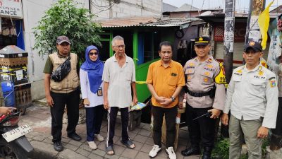 Bangli Roboh di Atas Kali, Polisi Gerak Cepat Amankan Lokasi dan Imbau Warga Tetap Waspada