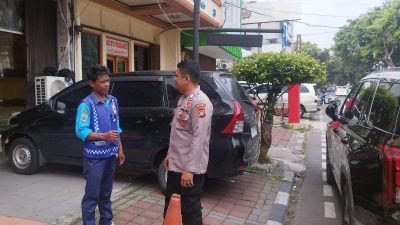Sambang Dialogis Unit Samapta Polsek Sawah Besar Di Area Per parkiran, Cegah Curanmot